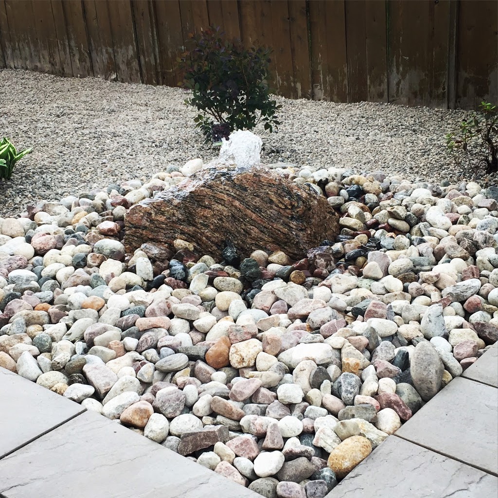The Whole 9 Yards Landscaping Inc. | 303 Lipizzaner St, Stittsville, ON K2S 0X8, Canada | Phone: (613) 818-2380