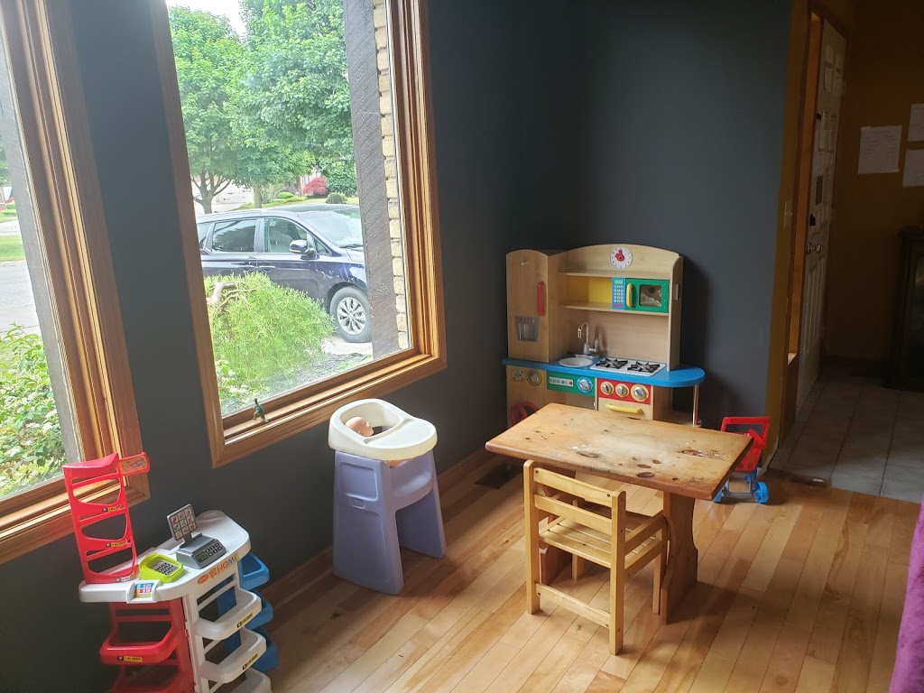 fallans friends home daycare | 84 Norway Maple Dr, Chatham, ON N7L 5E1, Canada | Phone: (519) 350-7005