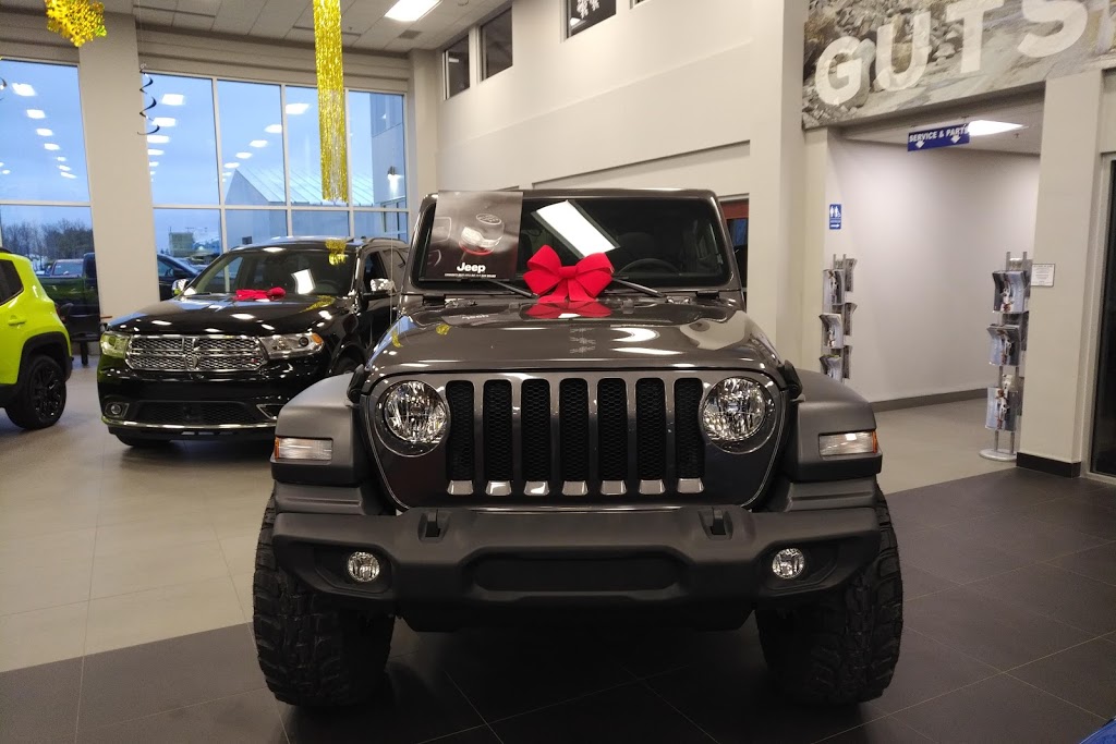 Barrhaven Chrysler | 510, Motor Works Private, Ottawa, ON K2R 0A5, Canada | Phone: (613) 656-6526