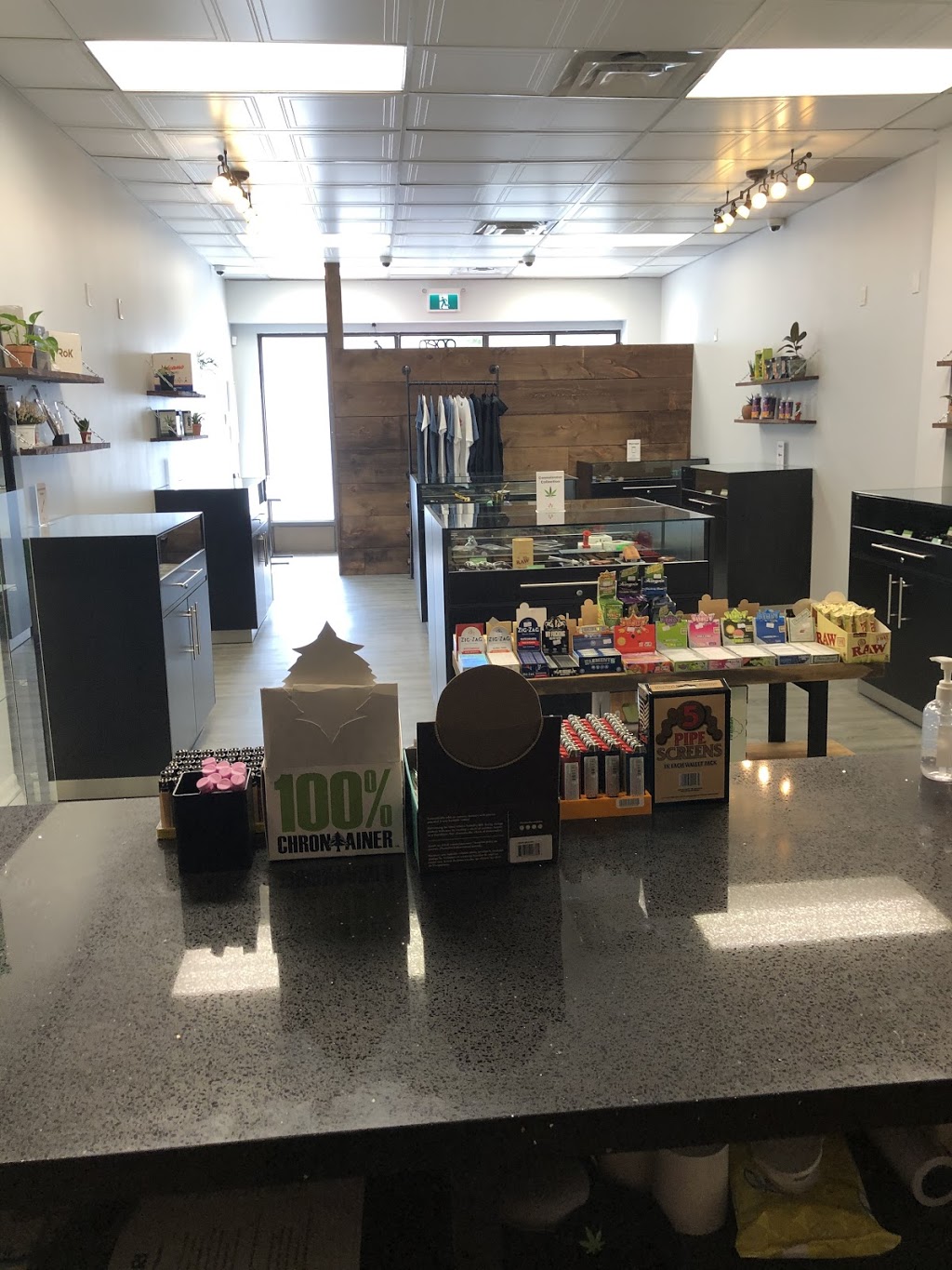Lit Cannabis | 25 Oxford St W, London, ON N6H 1R2, Canada | Phone: (519) 204-8070