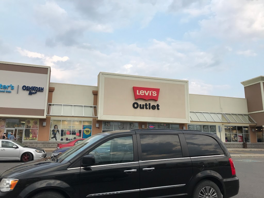 Levis® | K7K 6C2, 97 Dalton Ave, Kingston, ON K7K 0C4, Canada | Phone: (613) 541-0111