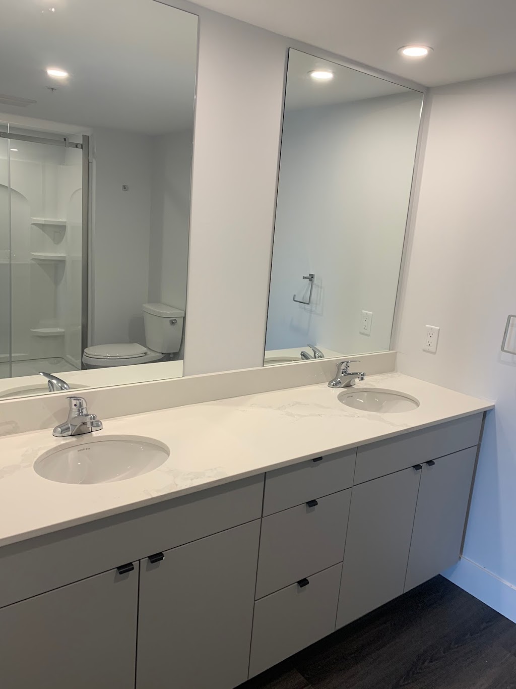 Shiraz Gardens 50+ Living | 170 Appaloosa Run, Hammonds Plains, NS B4B 0C1, Canada | Phone: (902) 431-3400