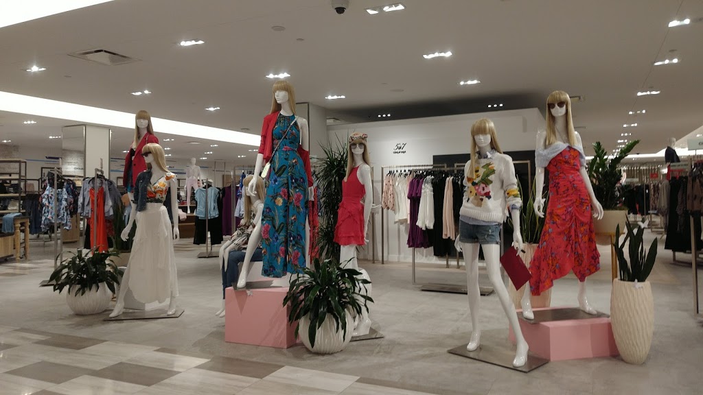 Saks Fifth Avenue | Chinook Centre 6455 Macleod Trail SW, Unit #Y002, Calgary, AB T2H 0K8, Canada | Phone: (403) 440-2100