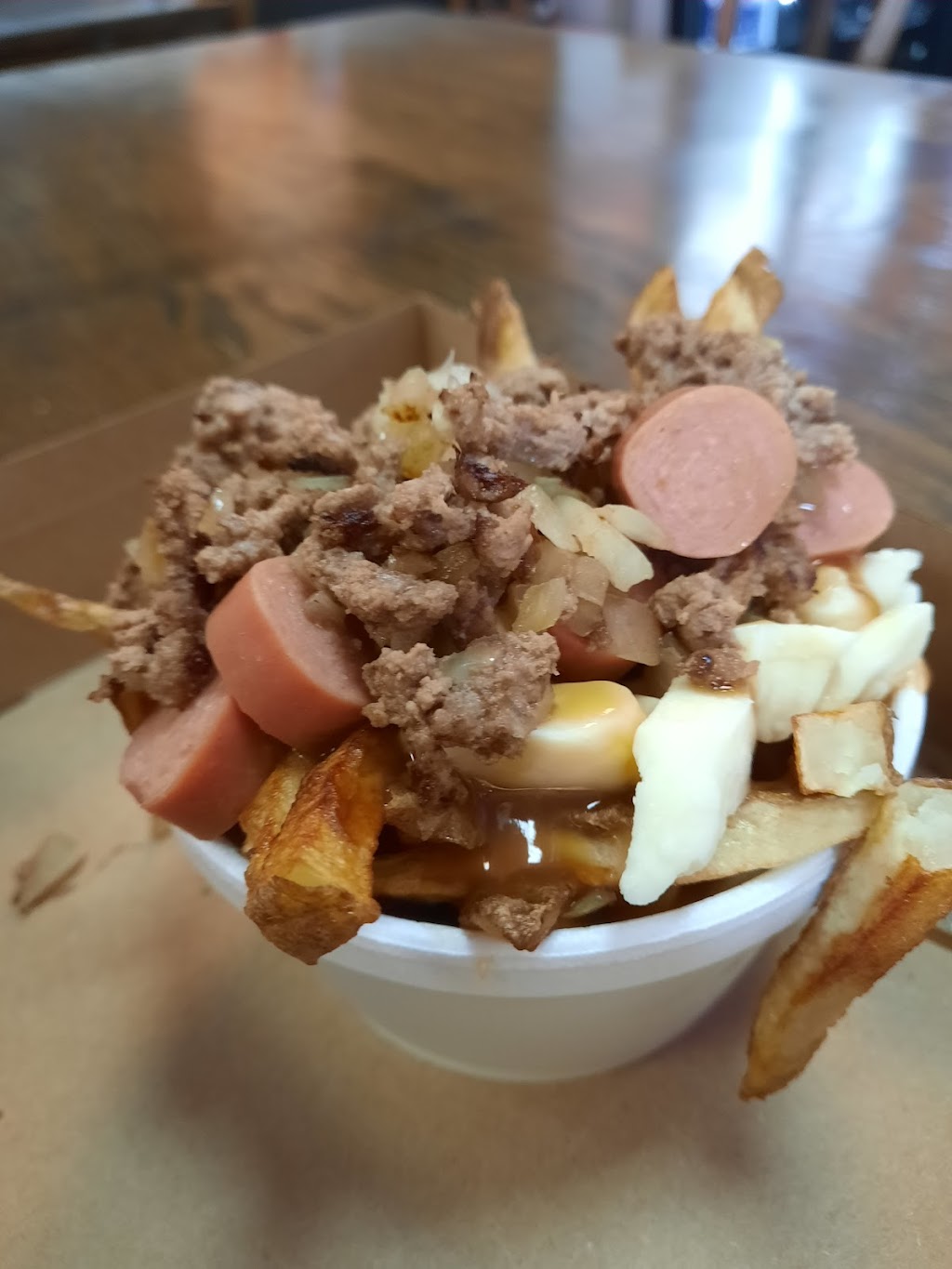 Frite A Brigitte | 347 Bd Harwood, Vaudreuil-Dorion, QC J7V 7W1, Canada | Phone: (450) 510-5151