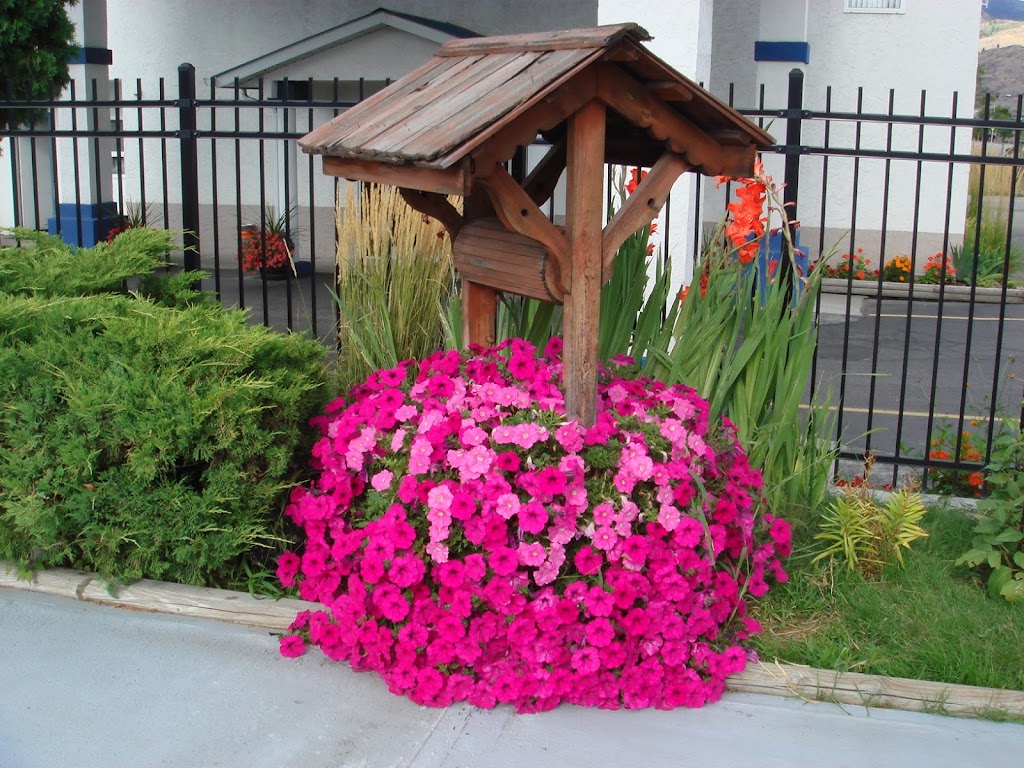 Grand Forks Inn | 2729 Central Ave, Grand Forks, BC V0H 1H2, Canada | Phone: (250) 442-2127