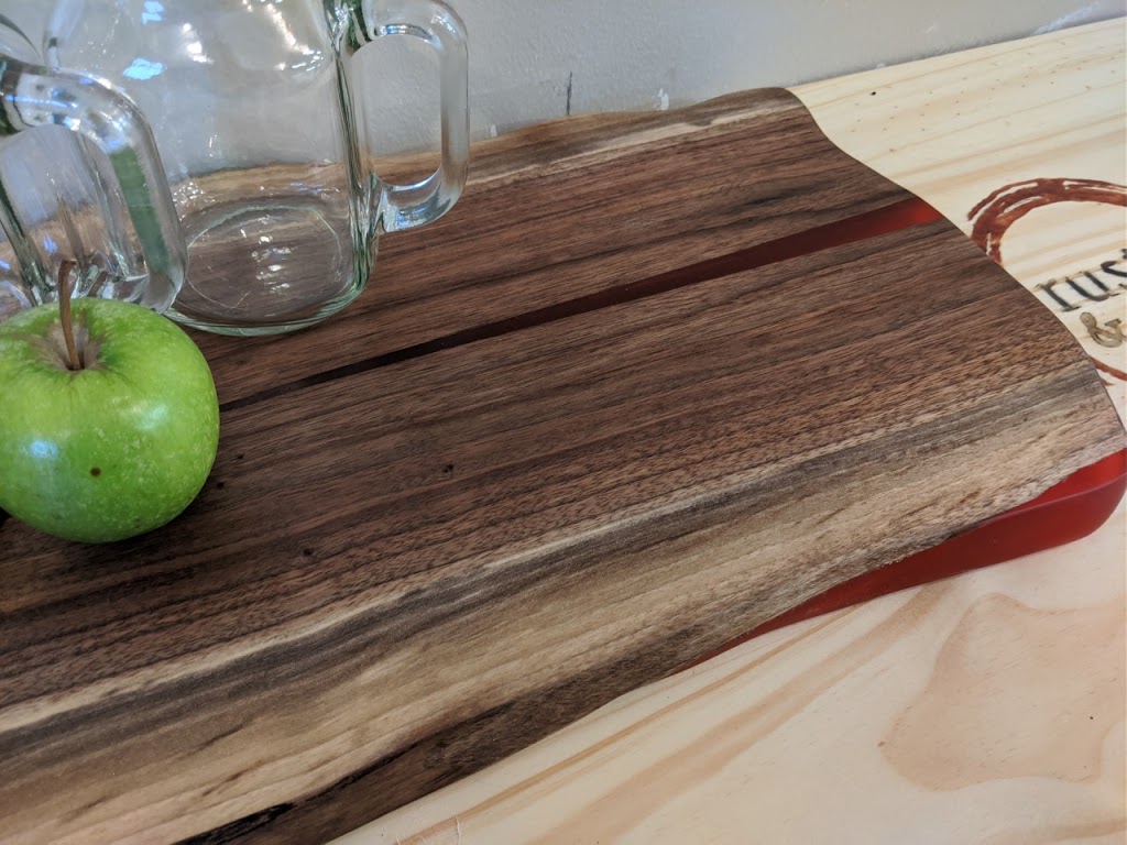 rustic & resin | 131 Cushman Rd Unit #5, St. Catharines, ON L2M 6T2, Canada | Phone: (905) 932-7247