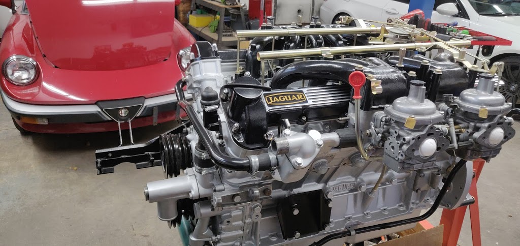 Euro-Motors | 888 Drouillard Rd, Windsor, ON N8Y 2P5, Canada | Phone: (226) 221-8480
