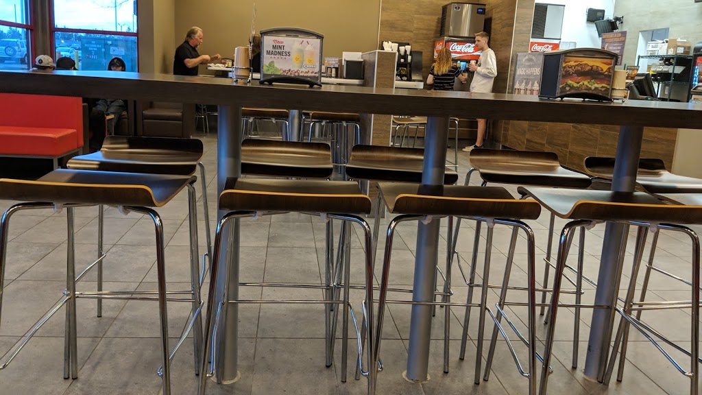 Carls Jr. | 32650 S Fraser Way, Abbotsford, BC V2T 4W2, Canada | Phone: (604) 746-9944