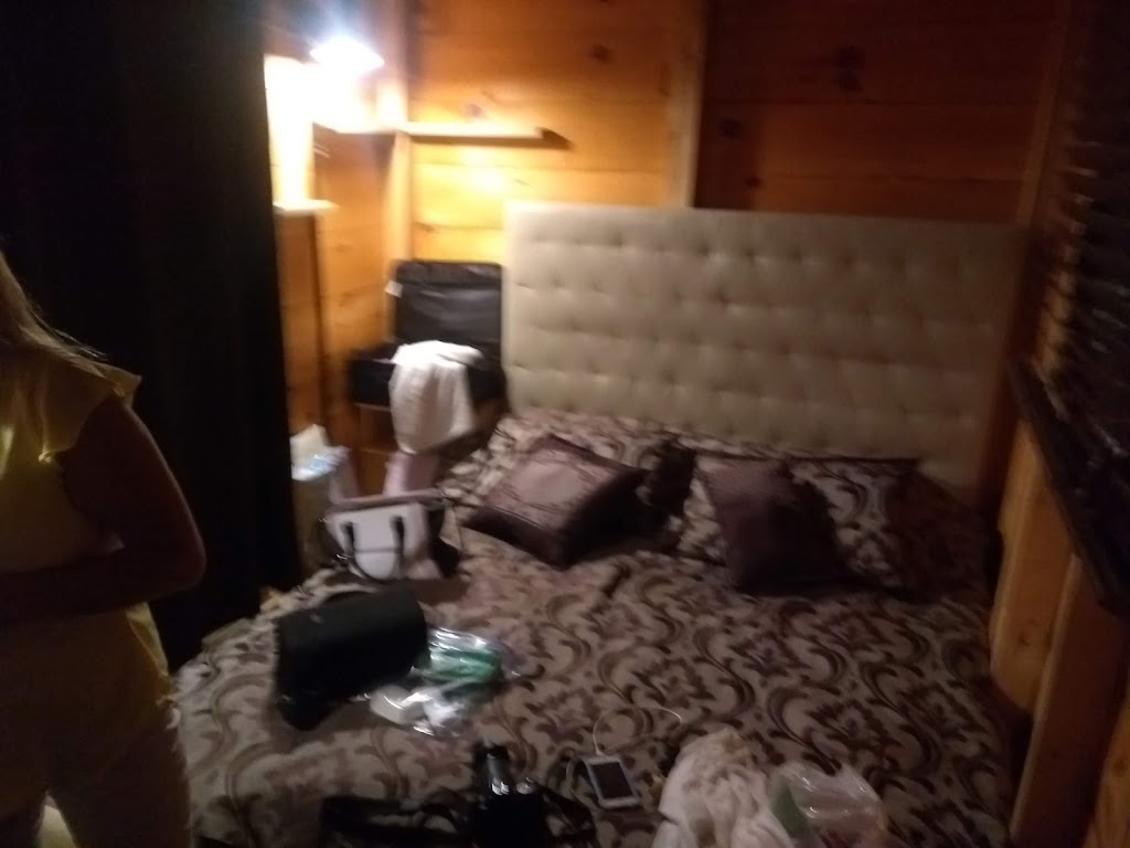 Footprints Resort | 2844 S Baptiste Lake Rd, Harcourt, ON K0L, Canada, Canada | Phone: (705) 927-2443