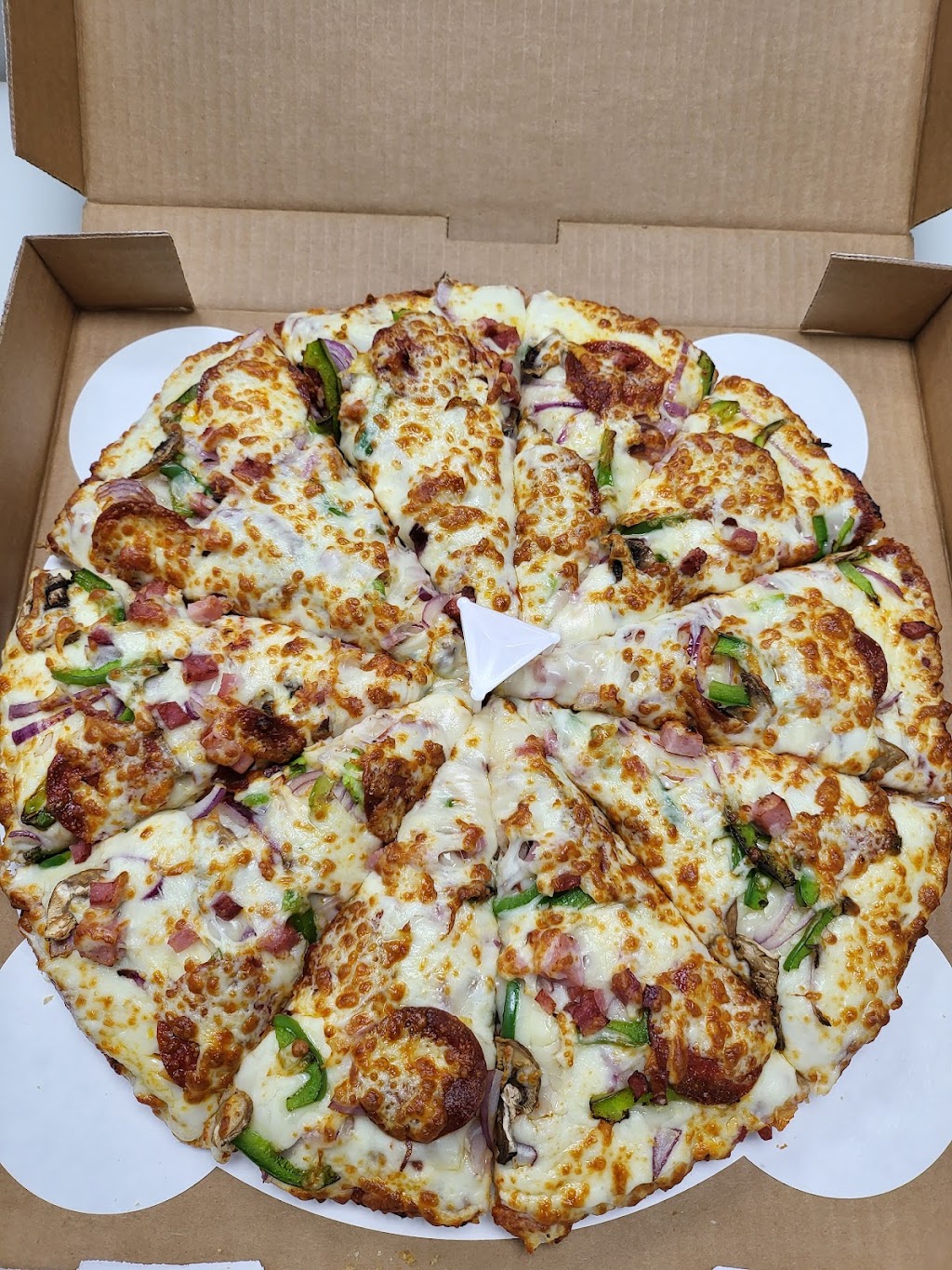 Uniq Pizza Cavanagh | 11024 30 Ave SW, Edmonton, AB T6W 1A8, Canada | Phone: (780) 760-6002
