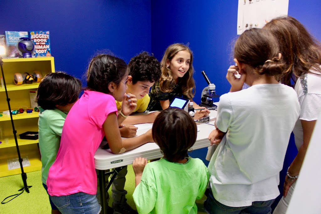 HIVE5 Kids STEAM Center And AFTER SCHOOL | 17680 Leslie St, Newmarket, ON L3Y 3E4, Canada | Phone: (437) 335-5050