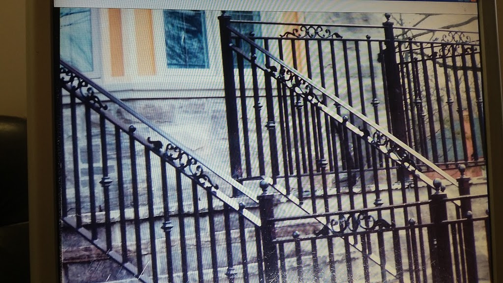 United Railings Ltd | 101 Freshway Dr, Concord, ON L4K 1R9, Canada | Phone: (905) 669-6263