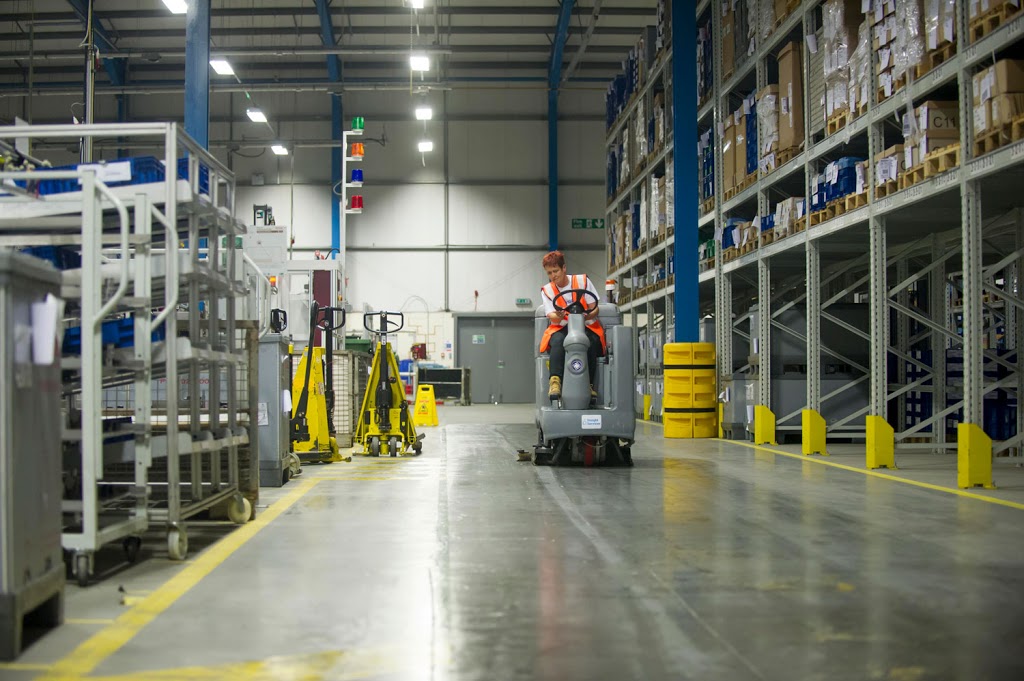 A2Z Building Maintenance | 220 Exeter Rd #2, London, ON N6L 1A3, Canada | Phone: (519) 694-5678