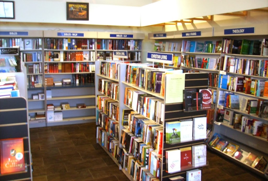 Gospel Lighthouse Bookstore | 580 Hespeler Rd, Cambridge, ON N1R 6J8, Canada | Phone: (519) 651-1313