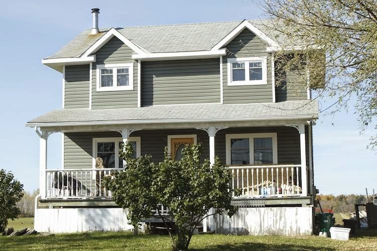 Valley Siding and Windows | 1348 Labrie Ave, Gloucester, ON K1B 3M1, Canada | Phone: (613) 744-8699