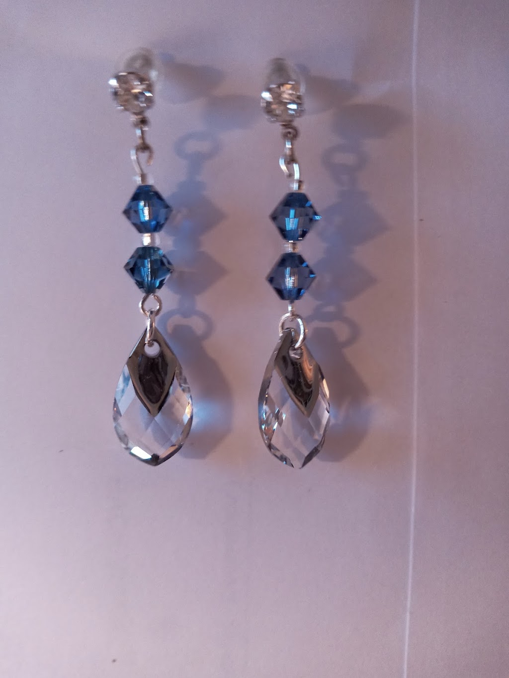 Louise Paradis Artisanat | 17847 Rue du Grand Prix, Mirabel, QC J7J 2B3, Canada | Phone: (450) 951-8355