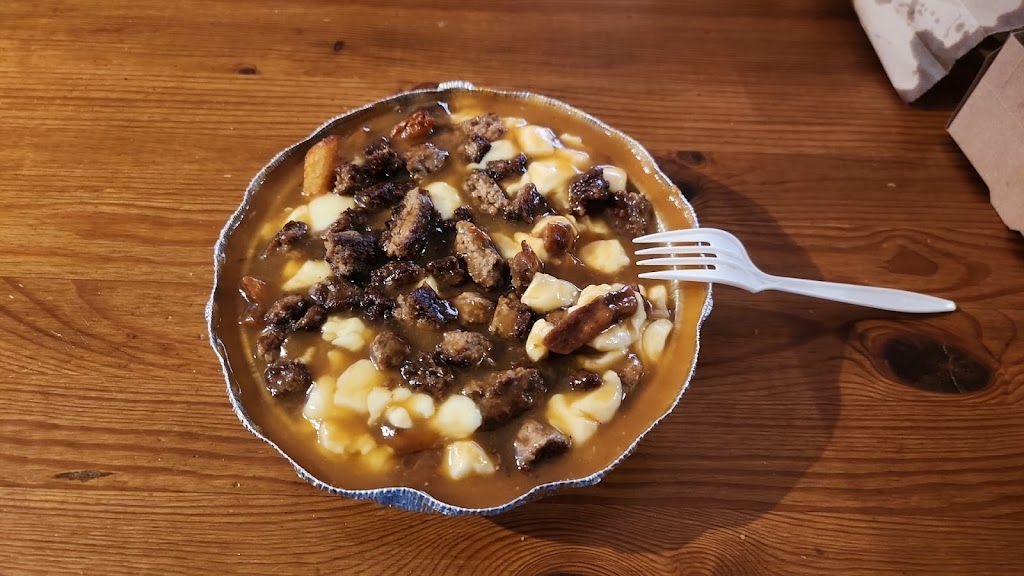 La patate à mini | 2700 Bd Hébert, Salaberry-de-Valleyfield, QC J6S 1C7, Canada | Phone: (450) 370-1000
