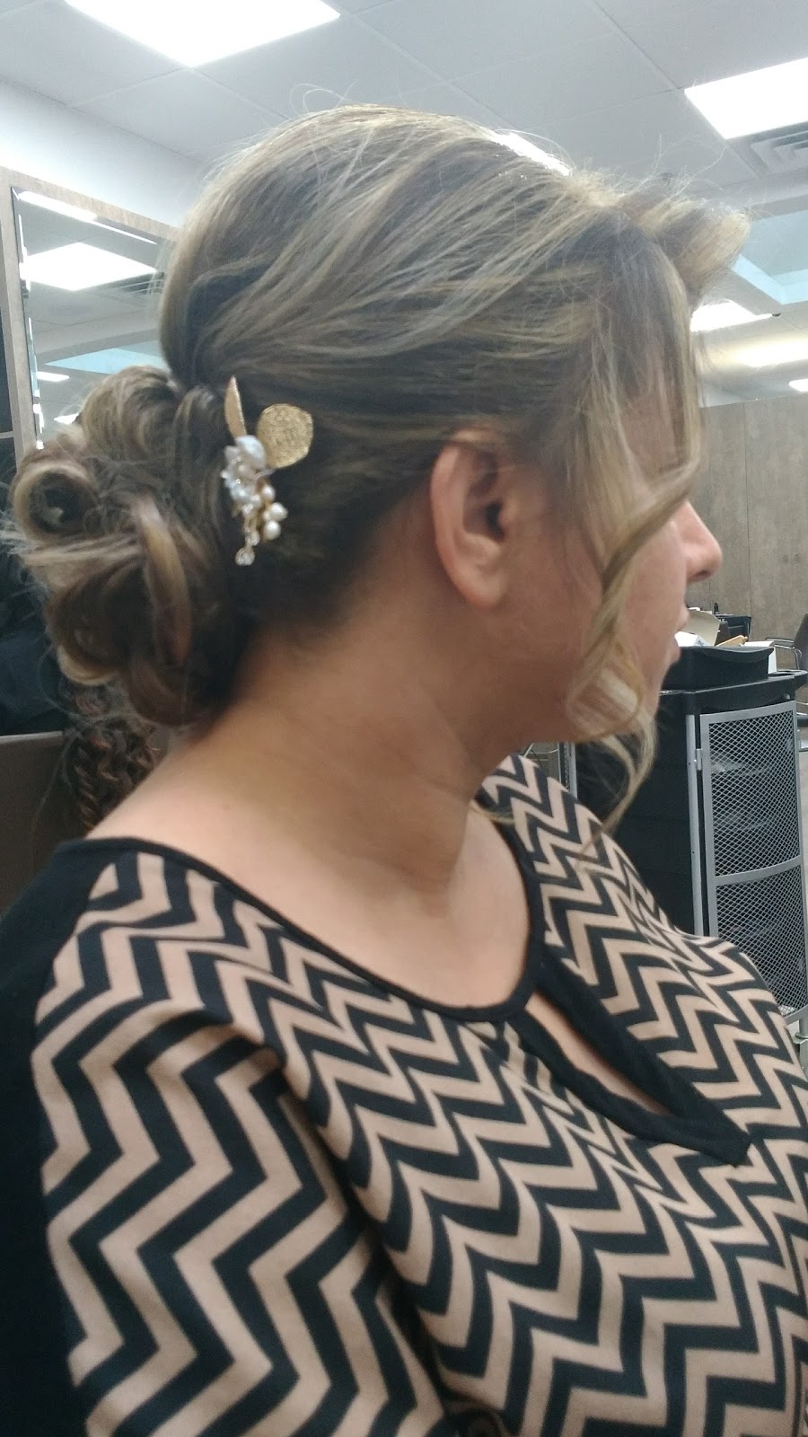 Nasrin Hairstyling | 200 Marycroft Ave #4, Woodbridge, ON L4L 5X9, Canada | Phone: (905) 856-6226