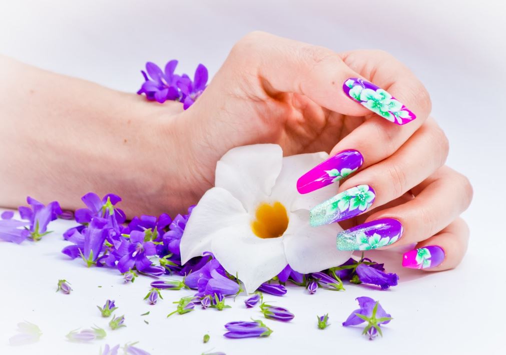 E Nails Spa | 1086 Victoria Park Ave, East York, ON M4B 2K3, Canada | Phone: (647) 344-8218