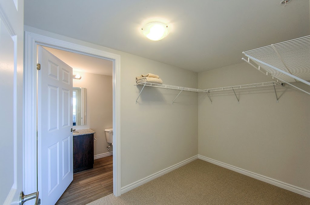 The Suites at Summerside Apartments - Skyline Living | 1041& 1043 &, 1045 Waterloo St., Port Elgin, ON N0H 2C2, Canada | Phone: (844) 254-3116