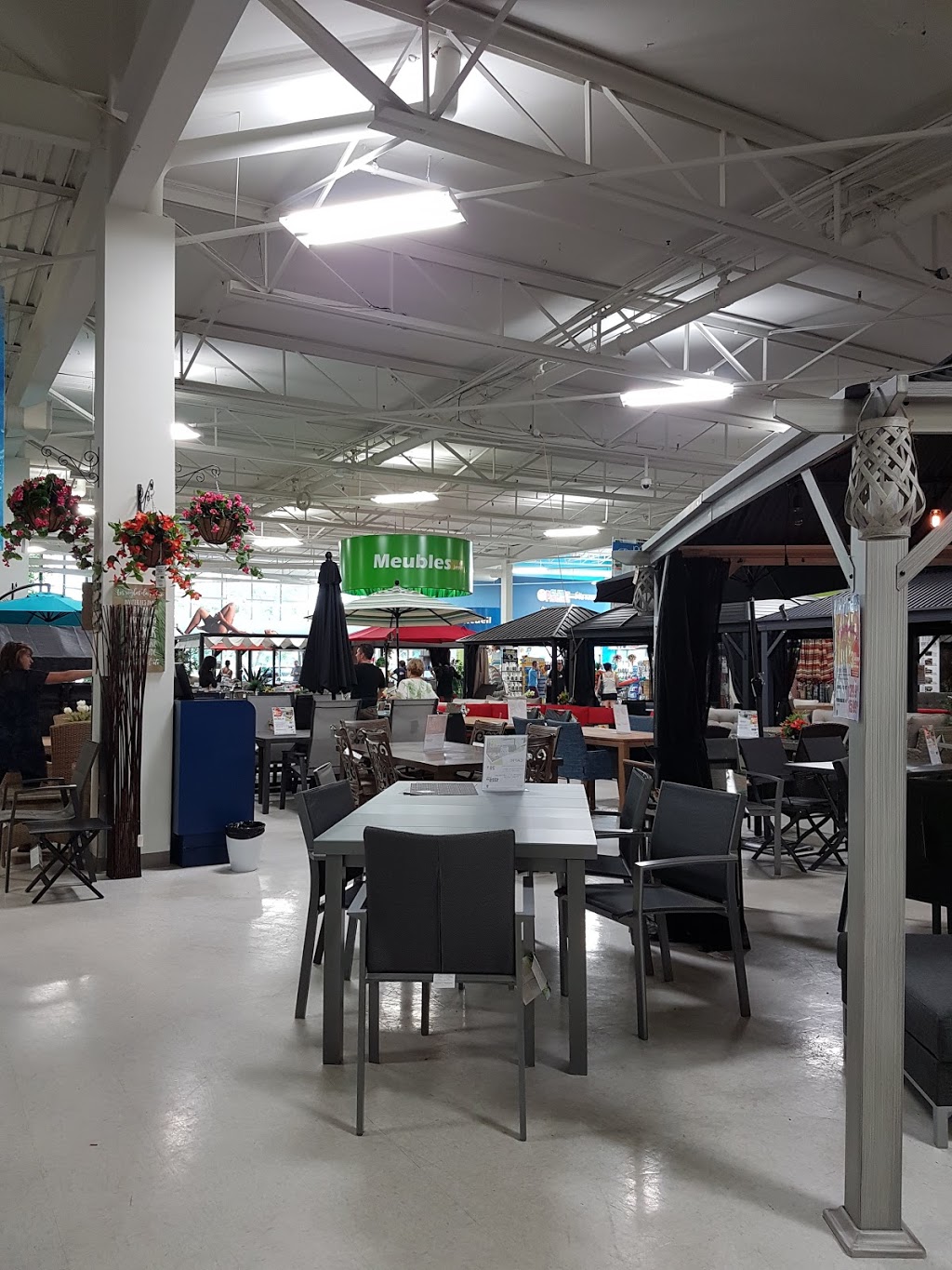 Club Piscine Super Fitness | 687 Boulevard Pierre-Bertrand, Québec, QC G1M 2E4, Canada | Phone: (418) 687-4270
