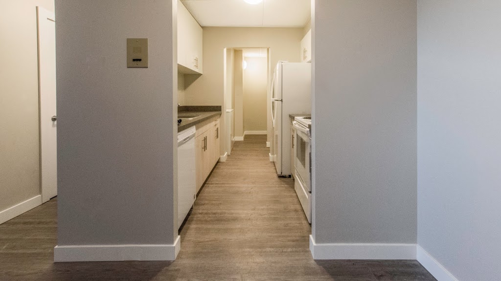 Radisson Place | 1710 Radisson Dr SE, Calgary, AB T2A 7E9, Canada | Phone: (587) 441-0793
