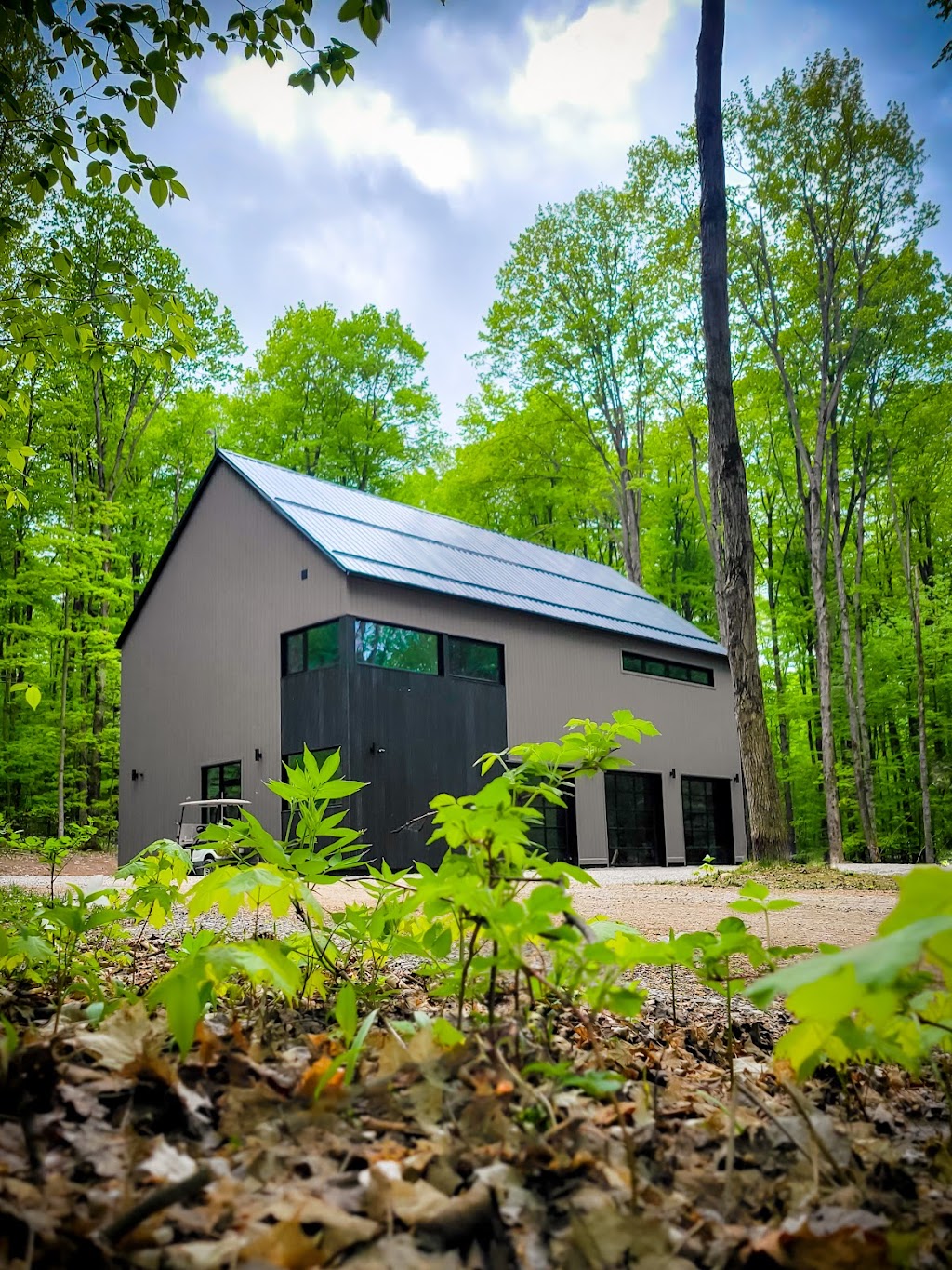 Vicki Tree Yoga and Wellness | 3626 5 Line N, Coldwater, ON L0K 1E0, Canada | Phone: (647) 273-2338