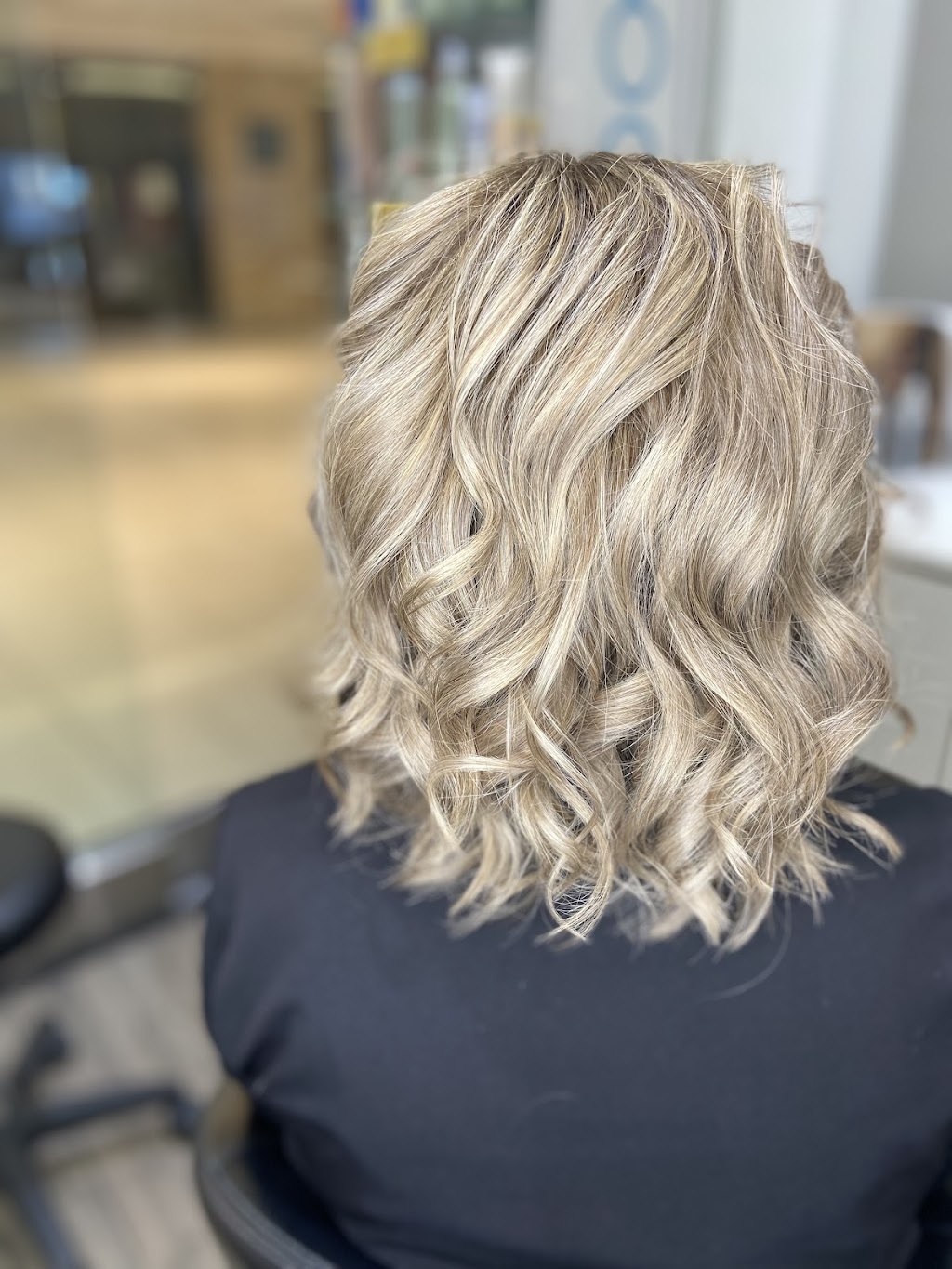 Hair by Erblina | 224 Hunt Club Rd #5, Ottawa, ON K1V 1C1, Canada | Phone: (613) 265-8182