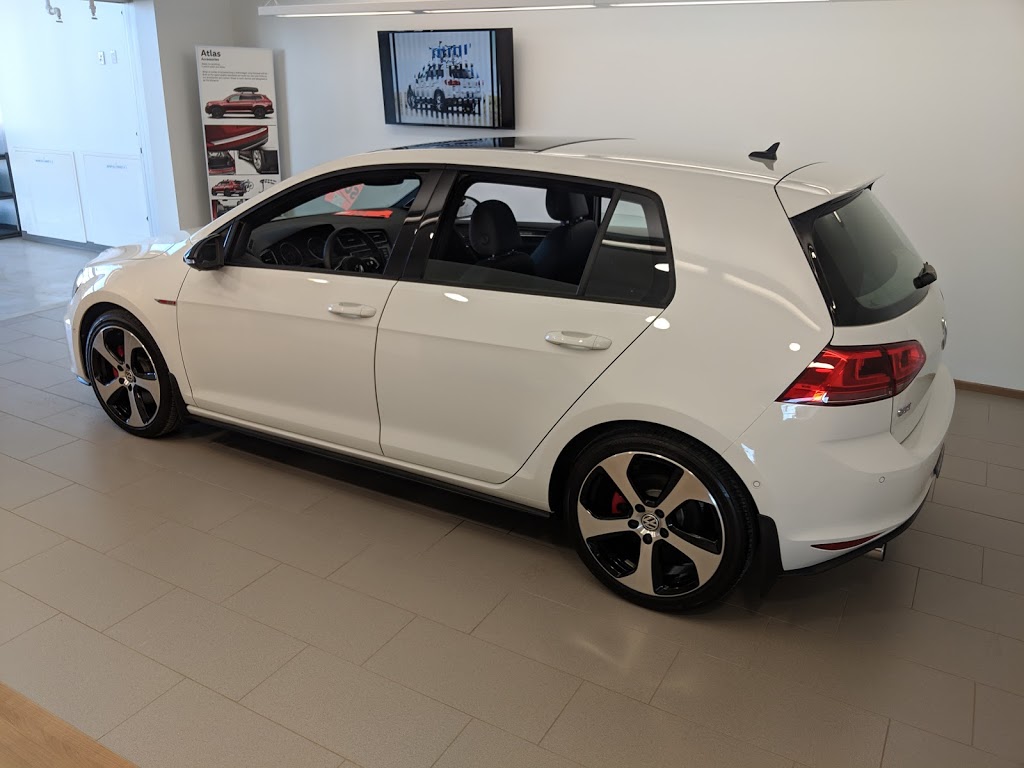 Volkswagen Moncton | 850 Aviation Ave, Dieppe, NB E1A 9A3, Canada | Phone: (506) 857-0444