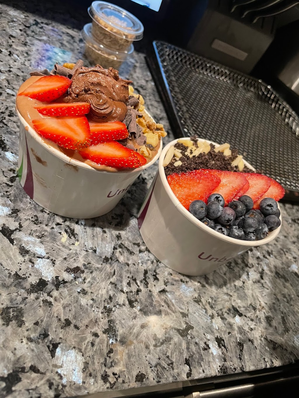 Unbelievabowl Smoothie Bowls | 420 Leacock Dr unit j, Barrie, ON L4N 5G5, Canada | Phone: (249) 880-5070