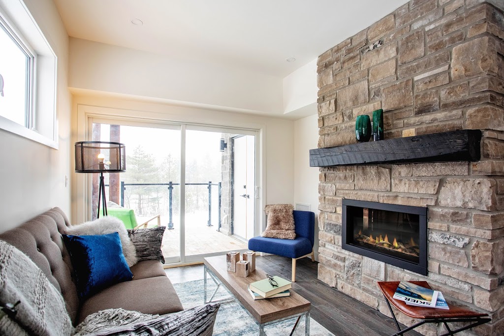 Mountain House at Windfall | 104 Yellow Birch Cres, The Blue Mountains, ON L9Y 0Y5, Canada | Phone: (705) 293-0954