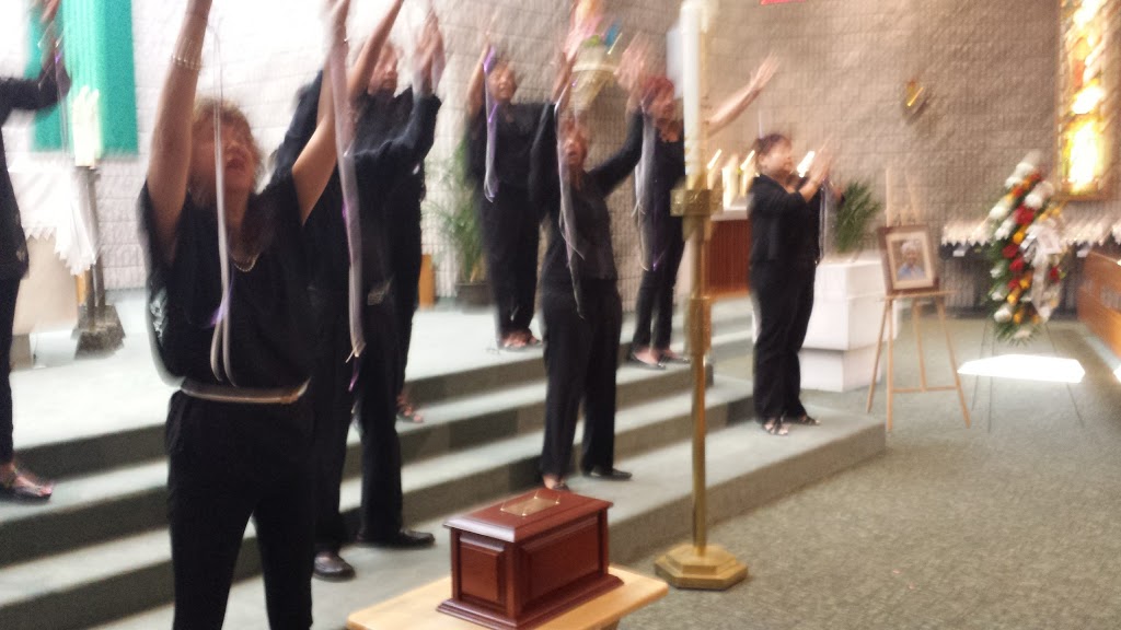Saint Patricks Parish | 921 Flagship Dr, Mississauga, ON L4Y 2J6, Canada | Phone: (905) 270-2301