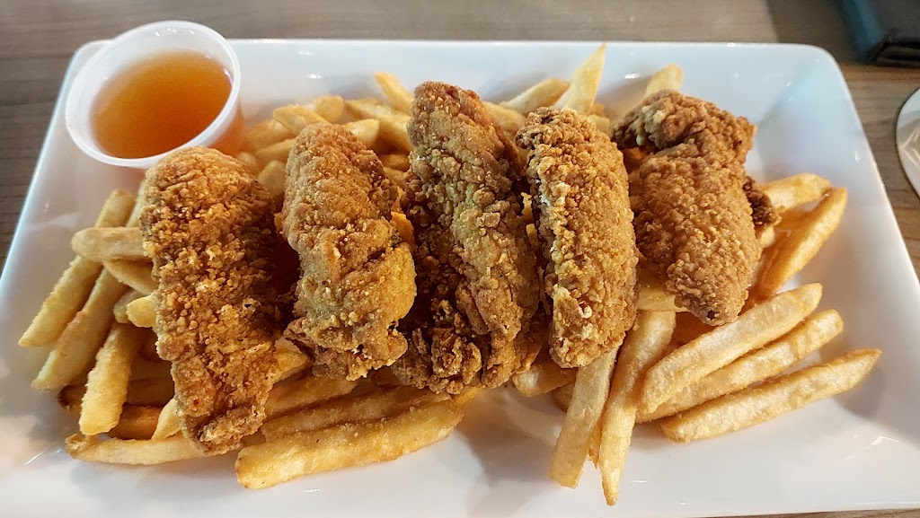 Fox and Johns Pub and Restaurant | 2199 Bloor St W, Toronto, ON M6S 1N2, Canada | Phone: (647) 348-7937