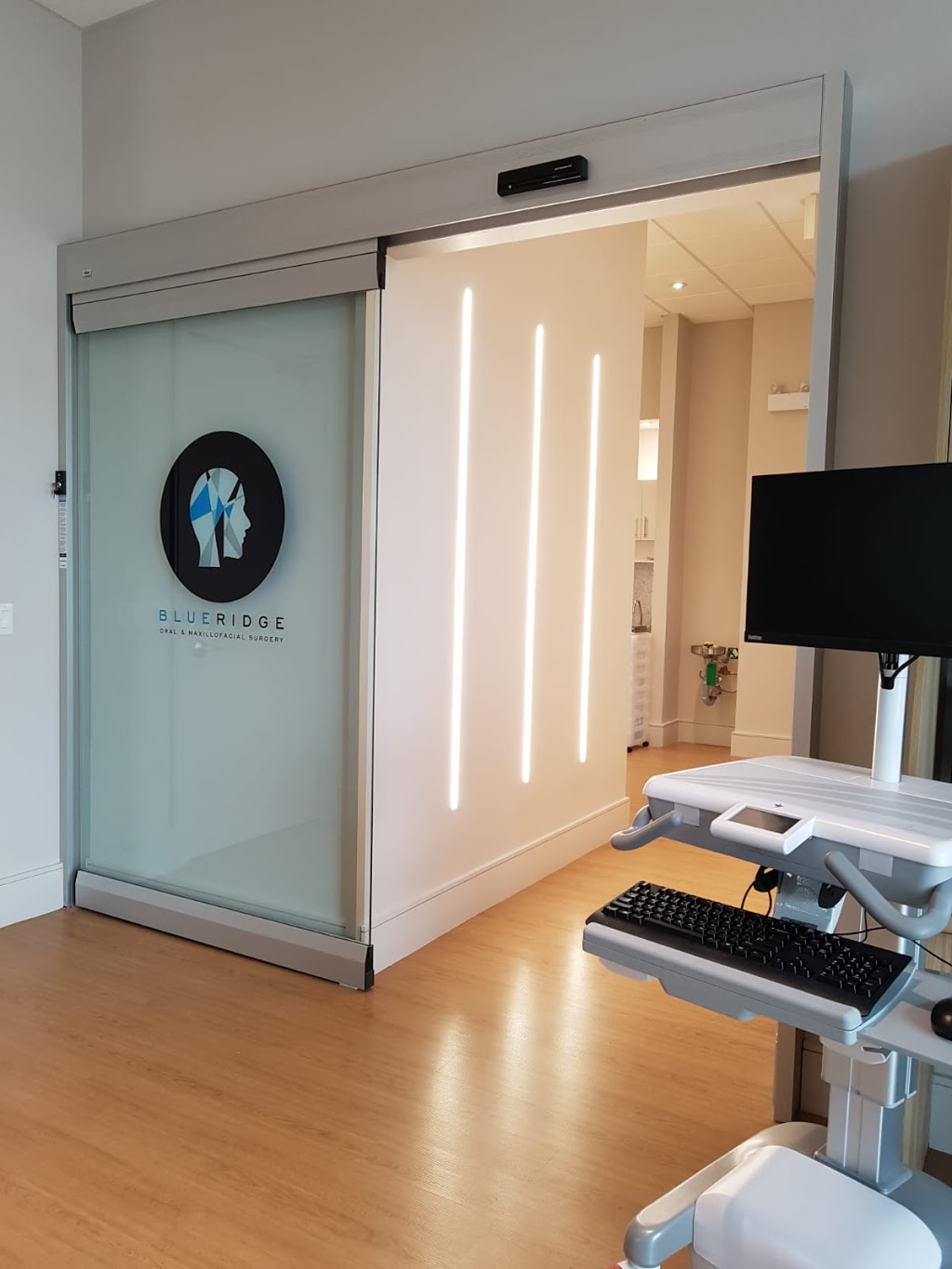 Blueridge OMS | 2640 Bristol Cir #200, Oakville, ON L6H 6Z7, Canada | Phone: (905) 592-2599