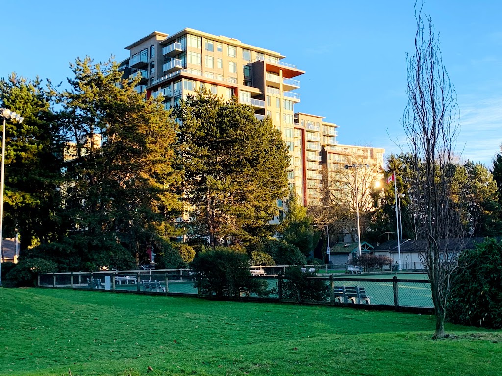 Richmond Lawn Bowling Club | 6131 Bowling Green Rd, Richmond, BC V6X 1A3, Canada | Phone: (604) 276-2695