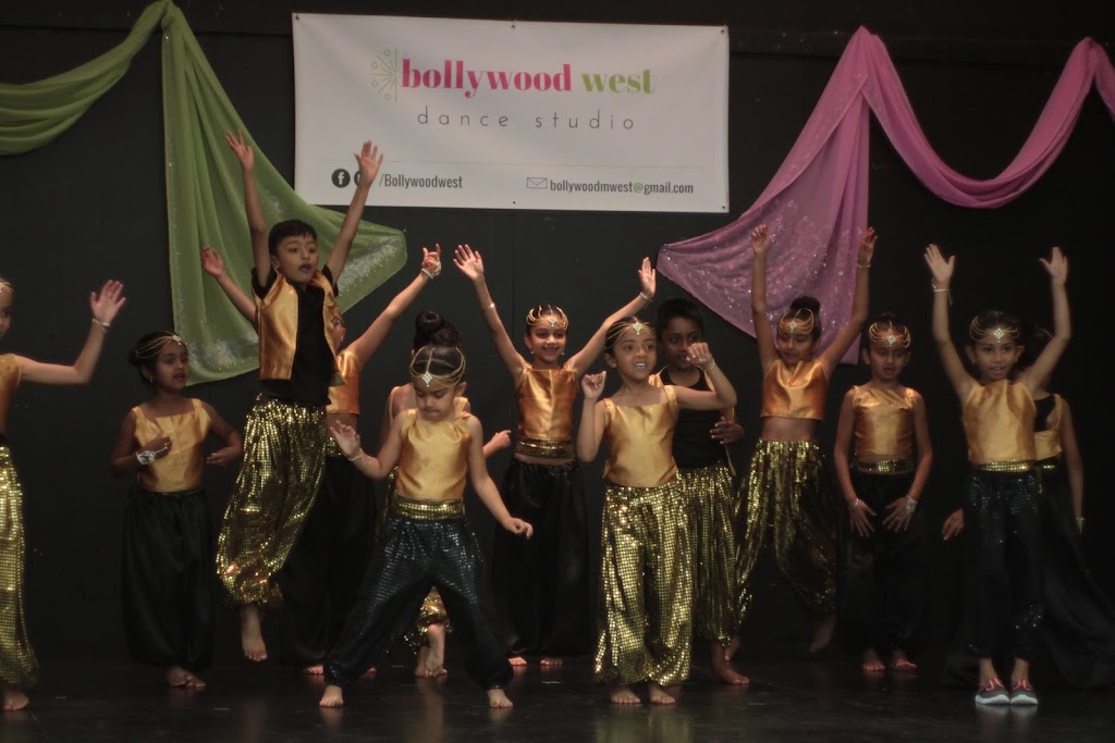 Bollywood West Dance | P.O. 20036, 6541 Derry Rd, Milton, ON L9T 7W0, Canada | Phone: (416) 996-1365