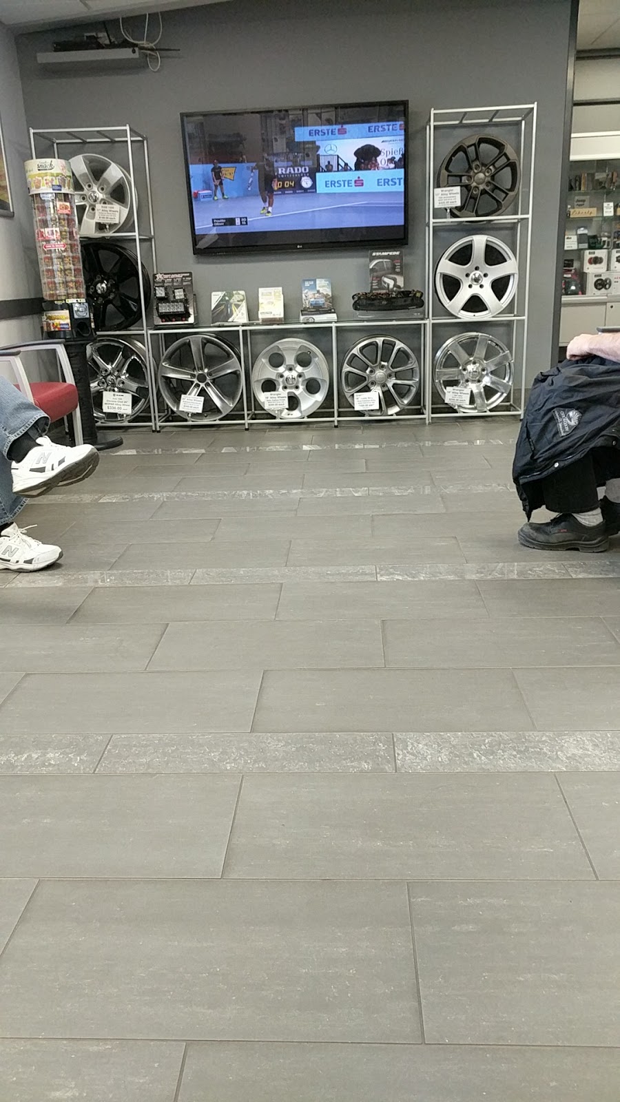 Gauthier Chrysler Dodge Ram Jeep | 1375 Regent Ave W, Winnipeg, MB R2C 3B2, Canada | Phone: (204) 661-8999