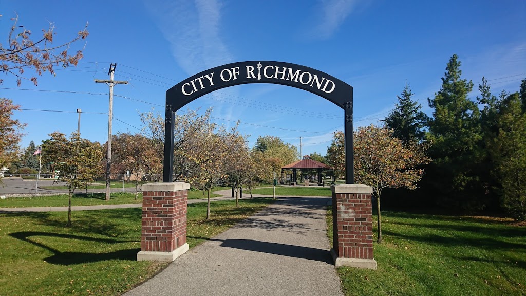 Macomb Orchard Trail - Richmond Trailhead | Unnamed Road, Richmond, MI 48062, USA