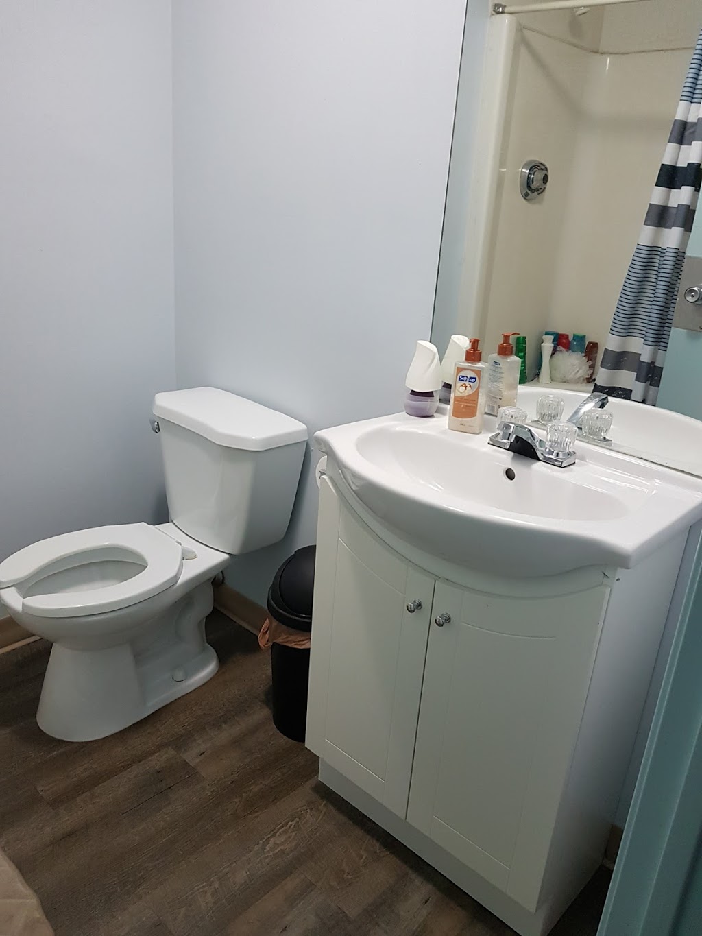 Severn Court Student Residence | 555 Wilfred Dr, Peterborough, ON K9K 1W1, Canada | Phone: (705) 740-0909