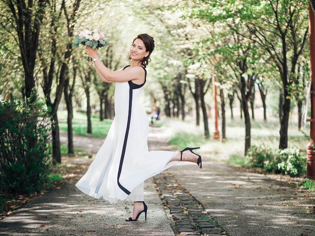 Brodetska photography | 1480 Rothesay St, Winnipeg, MB R2G 1V5, Canada | Phone: (204) 583-7837