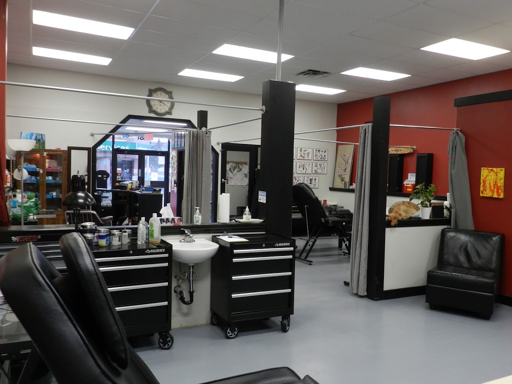 Mutiny Tattoo Piercing & Vape | 851 Princess St, Kingston, ON K7L 1G7, Canada | Phone: (613) 776-9090