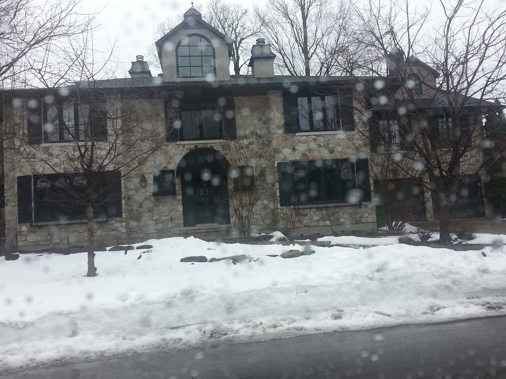 Lake Road Park | 85 Rue Hemingway, Dollard-des-Ormeaux, QC H9G 2J2, Canada | Phone: (514) 684-1011