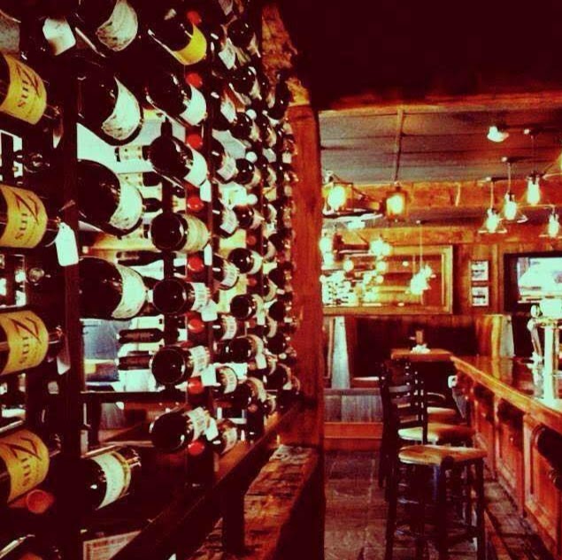 Mohawk Chophouse | 9230 Guelph Line, Campbellville, ON L0P 1B0, Canada | Phone: (905) 854-2277 ext. 2