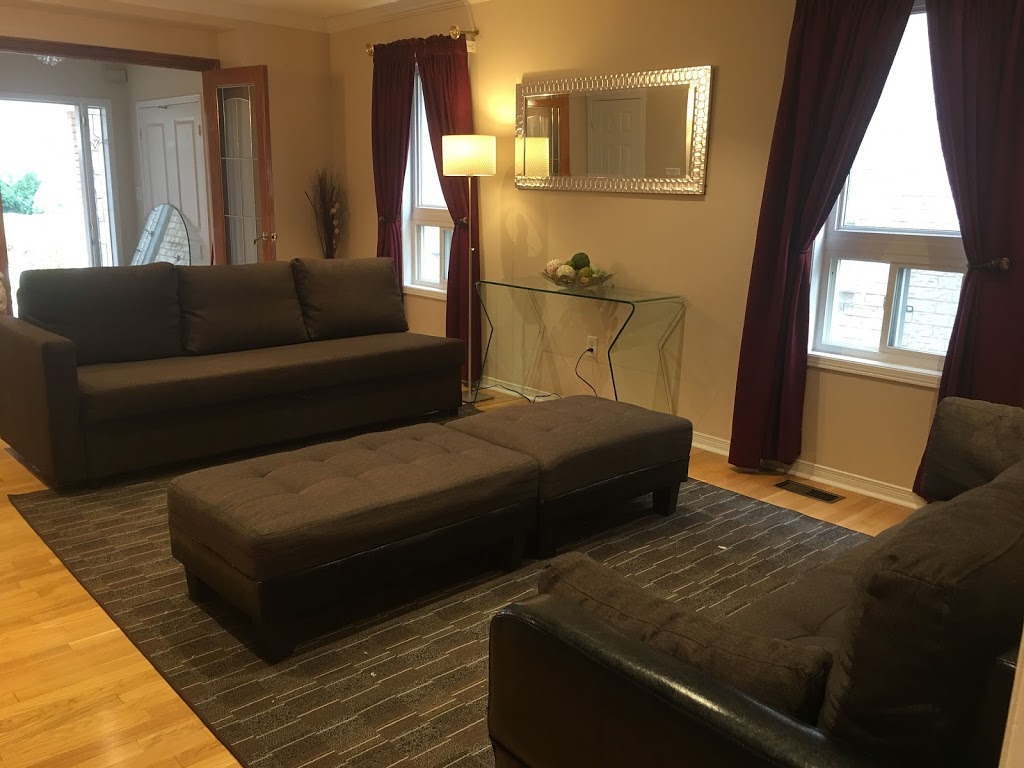 Pelicanstay in Churchill Meadows | 5905 Churchill Meadows Blvd, Mississauga, ON L5M 6Y2, Canada | Phone: (647) 479-7060