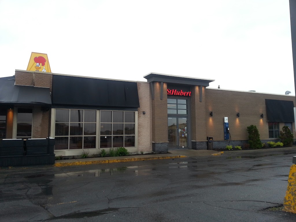 Rôtisserie St-Hubert | 435 Boulevard Harwood, Vaudreuil-Dorion, QC J7V 7W1, Canada | Phone: (514) 385-5555