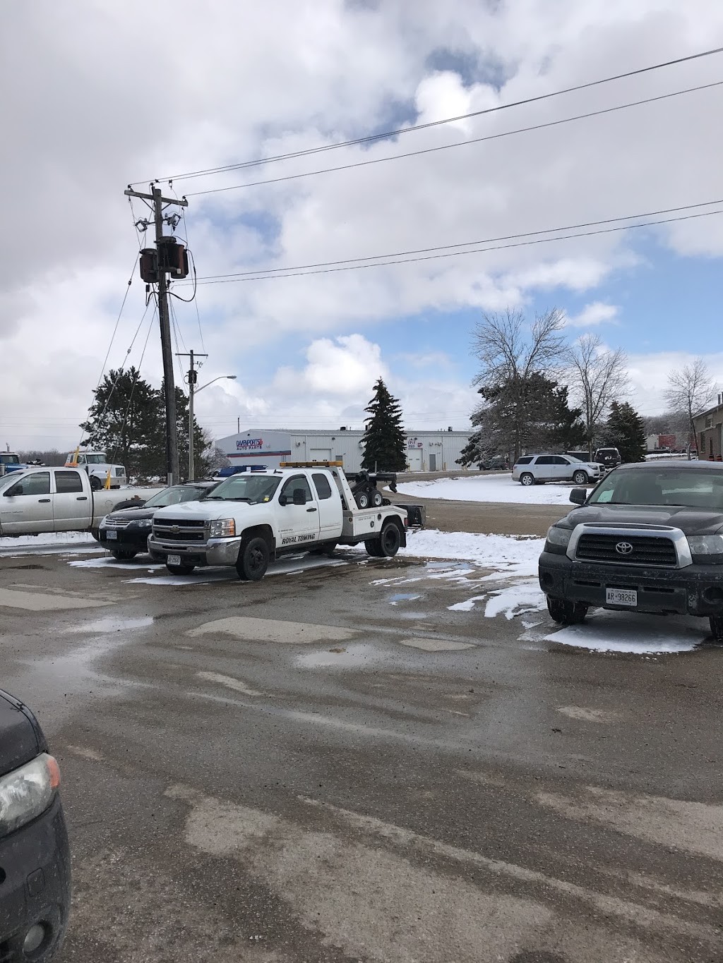 Tru-Tech Automotive Service | 720 Industrial Rd, Shelburne, ON L9V 2Z4, Canada | Phone: (519) 925-5724