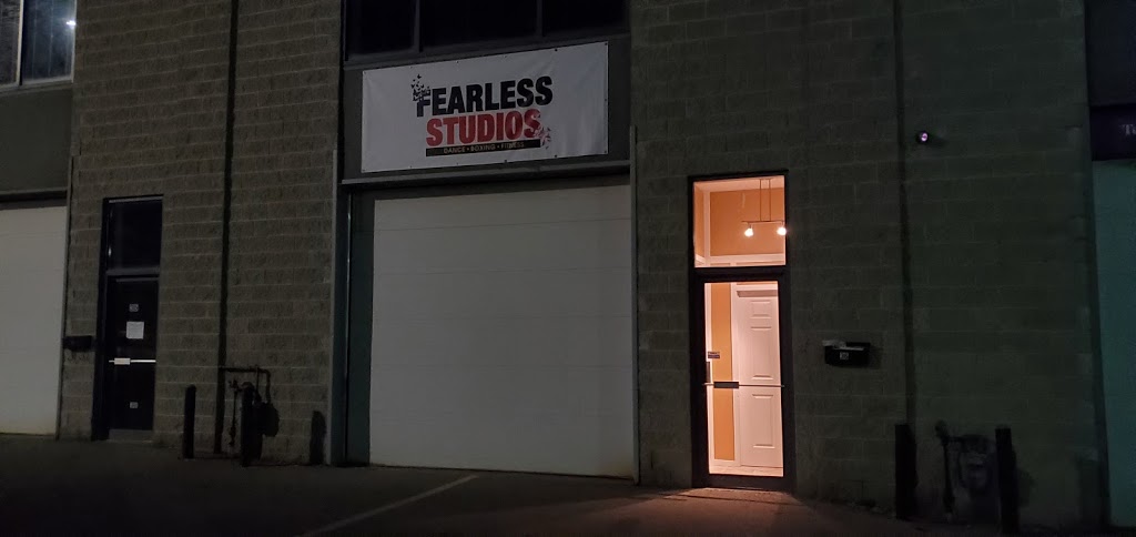 Fearless Boxing Club | 300 New Toronto St #36, Etobicoke, ON M8V 2E8, Canada | Phone: (647) 571-0322
