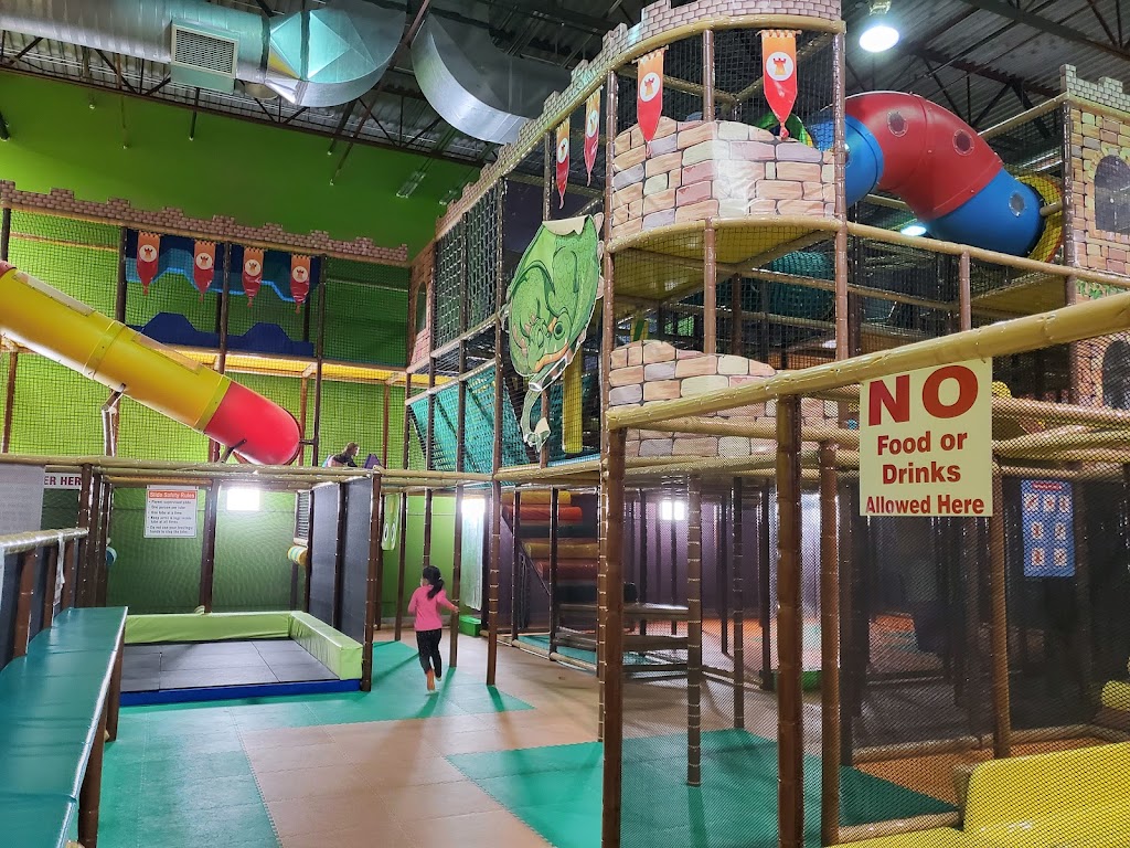 Playtopia Kids Indoor Playground | 1681 Langstaff Rd #14-16, Vaughan, ON L4K 5T3, Canada | Phone: (905) 695-2511
