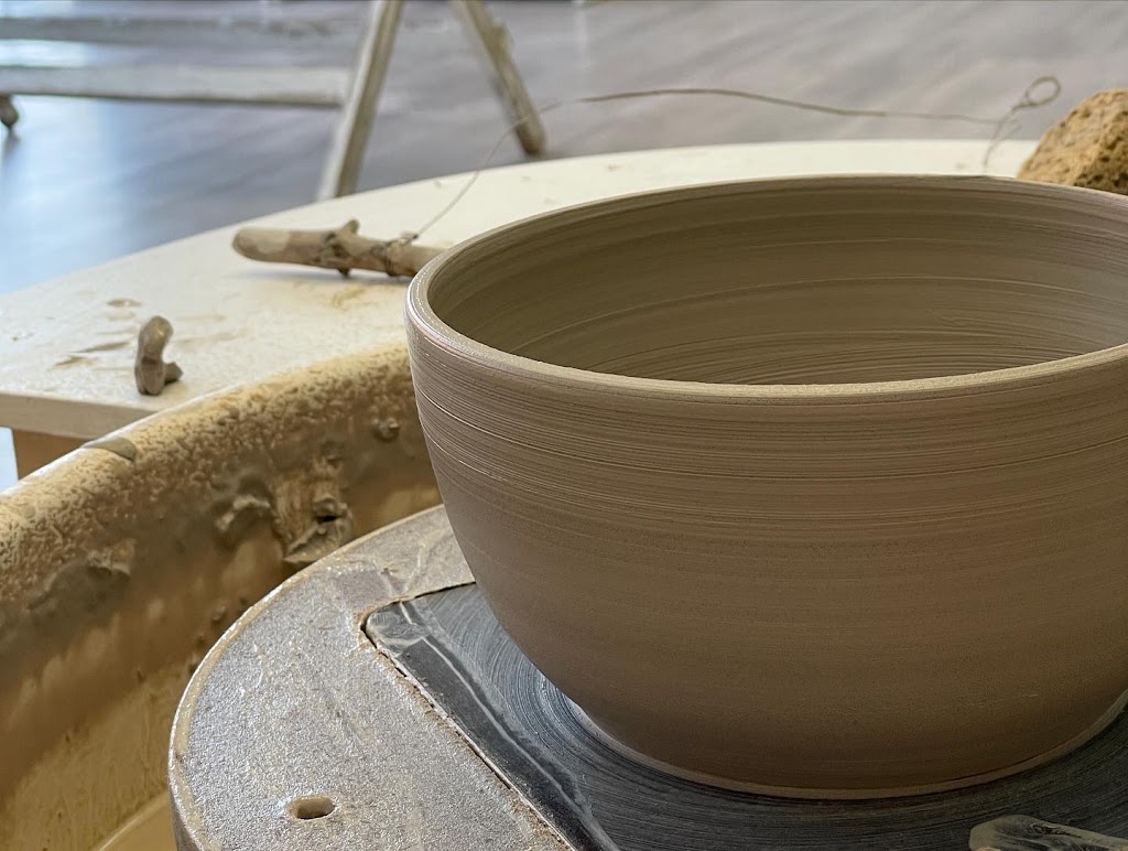 Boue Pottery Studio | 14b Avenue Westminster N, Montréal-Ouest, QC H4X 1Y8, Canada | Phone: (514) 622-1058