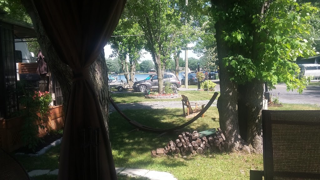 Camping Du Haut Richelieu | 121 Rue Mombleau, Saint-Jean-sur-Richelieu, QC J3B 6Y8, Canada | Phone: (450) 347-4528
